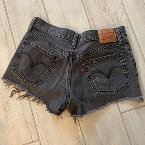 Levi’s 501 Jean shorts in black wash